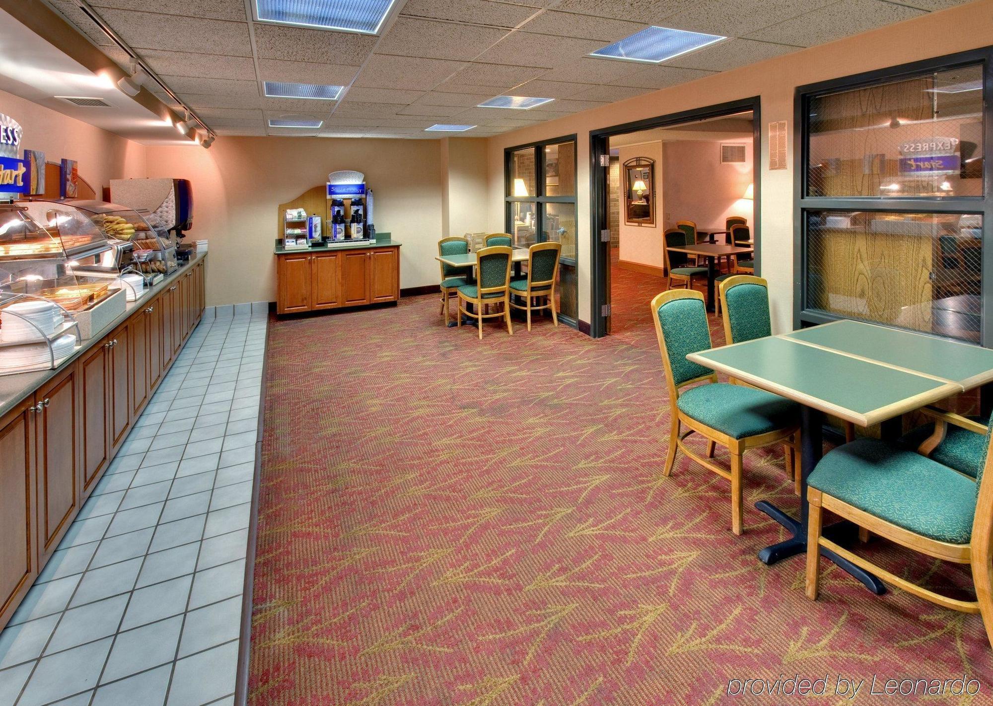 Holiday Inn Express Chicago Nw - Arlington Heights By Ihg Экстерьер фото